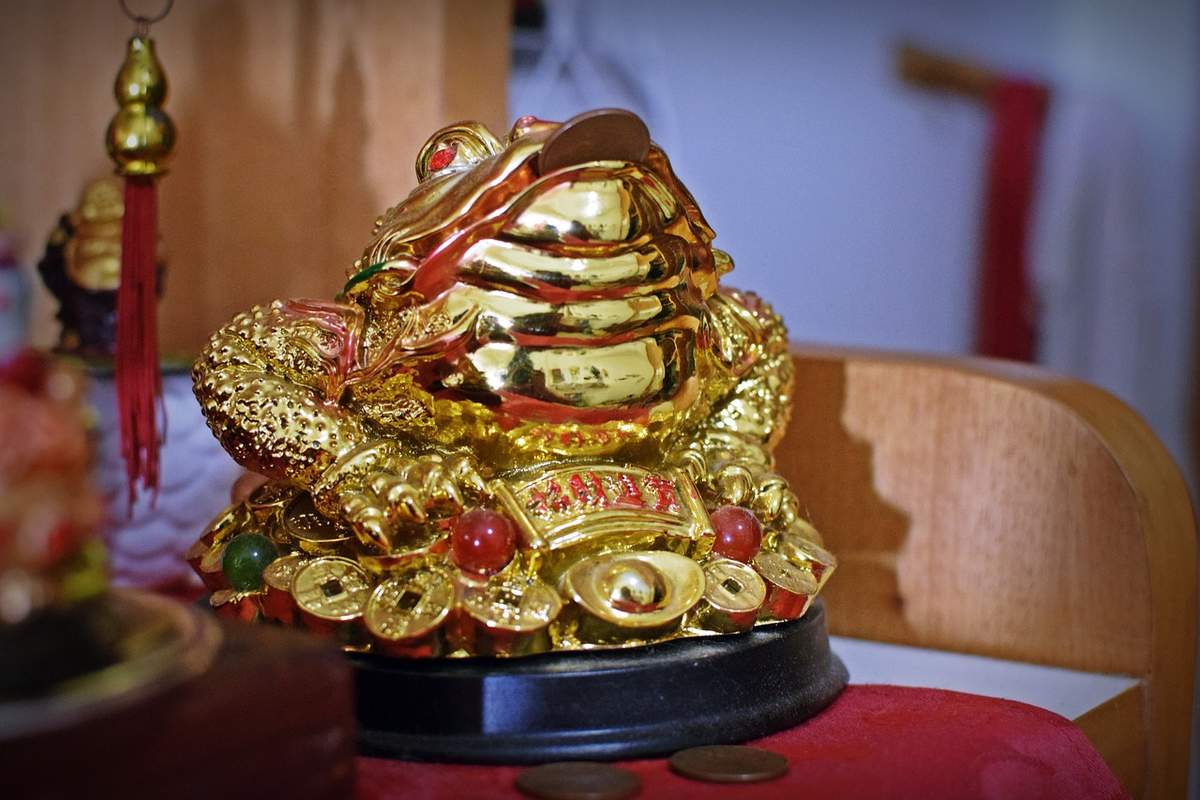 Klassische Schicksalsgeschichte: Der blinde Drache Wang Long und die Pflaumenblüten-I-Ging-Zahlen